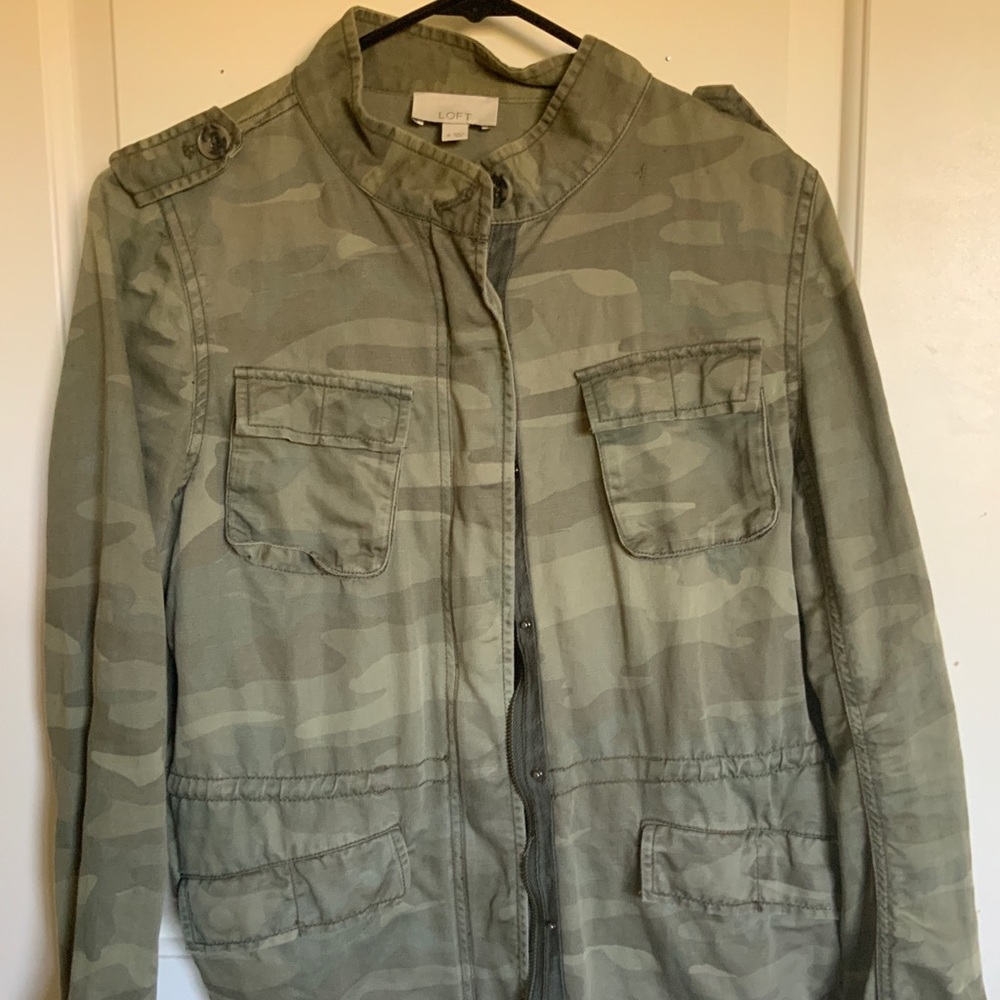 Loft Camo Jacket - Picture 2 of 3